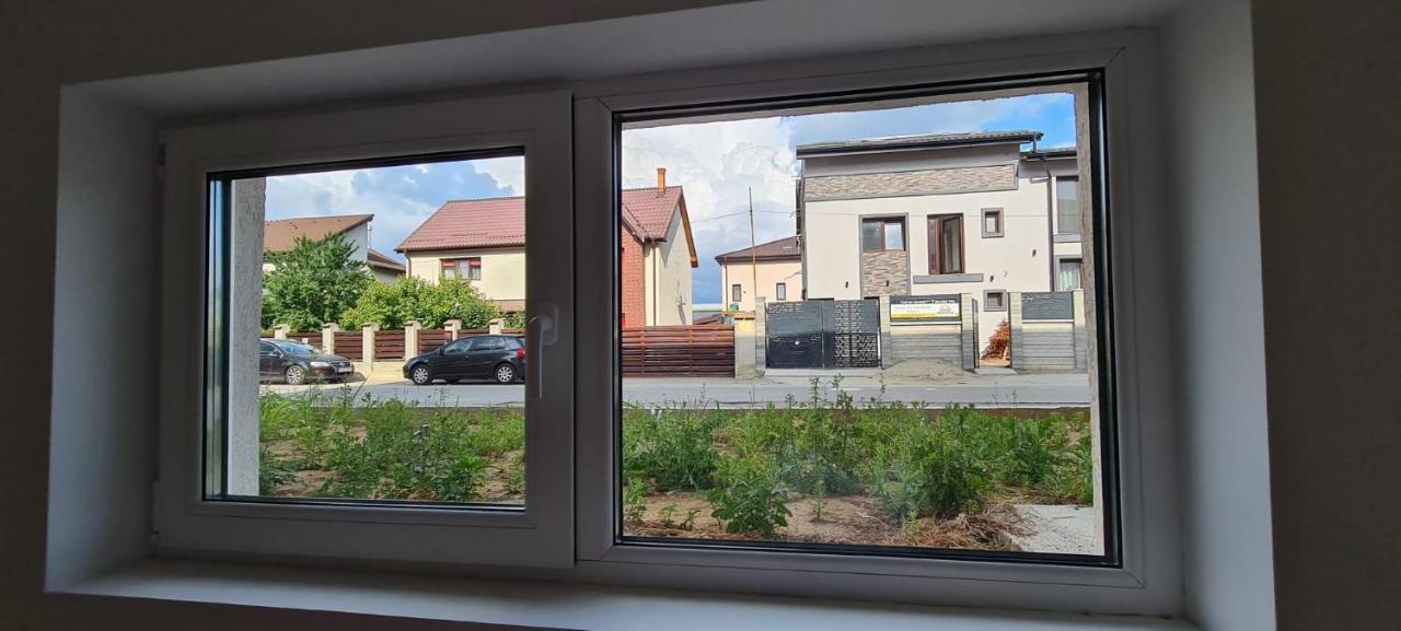 New Bucuresti Relax Flat - Apartament Relaxare - 4 People Apartment ภายนอก รูปภาพ