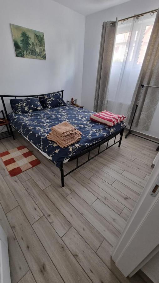 New Bucuresti Relax Flat - Apartament Relaxare - 4 People Apartment ภายนอก รูปภาพ