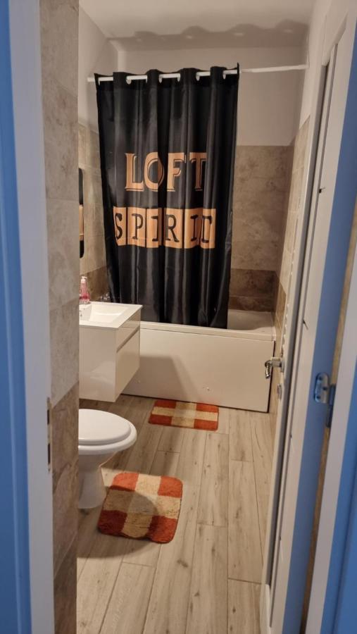 New Bucuresti Relax Flat - Apartament Relaxare - 4 People Apartment ภายนอก รูปภาพ